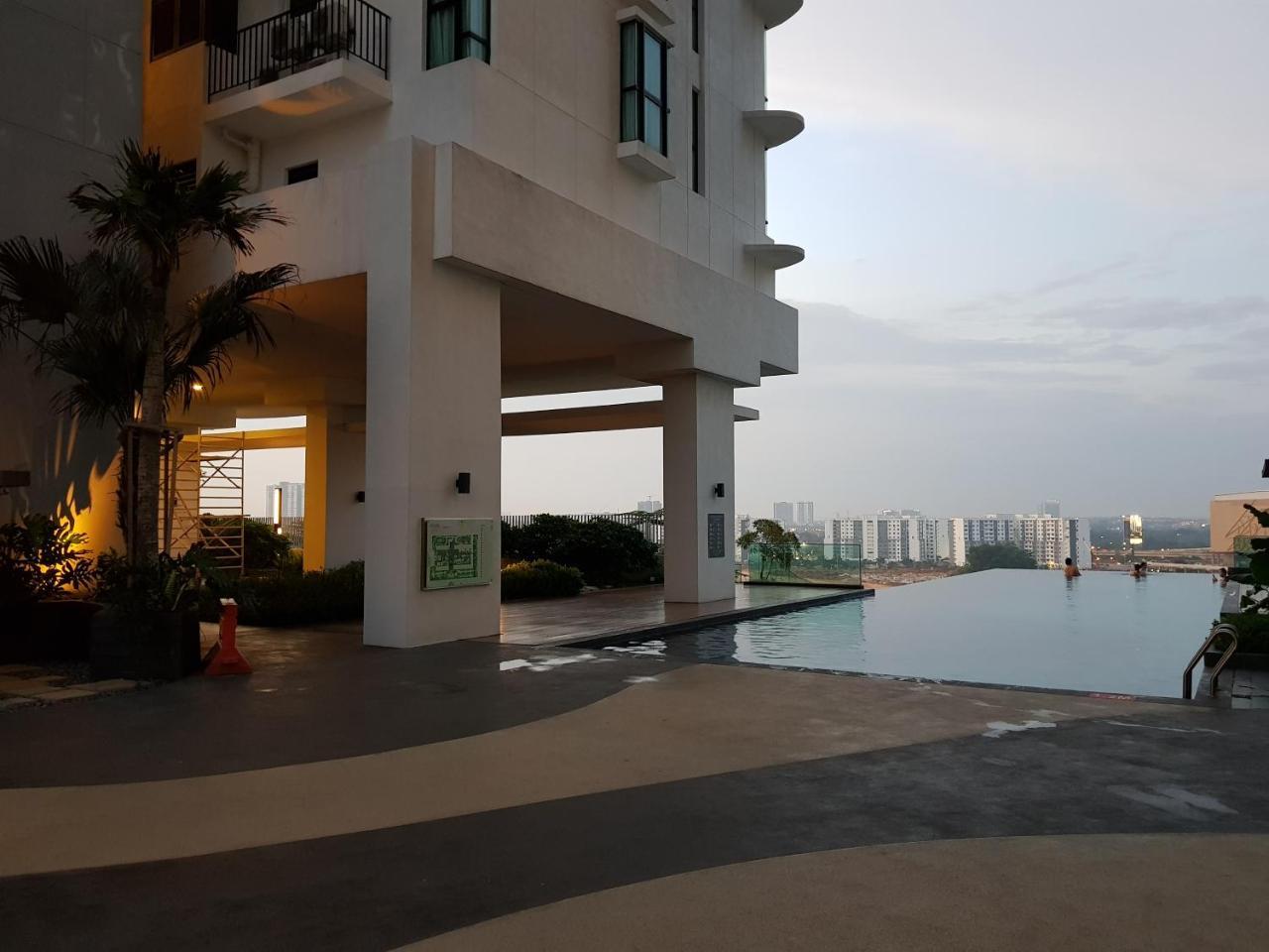 Southkey Mosaic By Cozystay Johor Bahru Exteriér fotografie