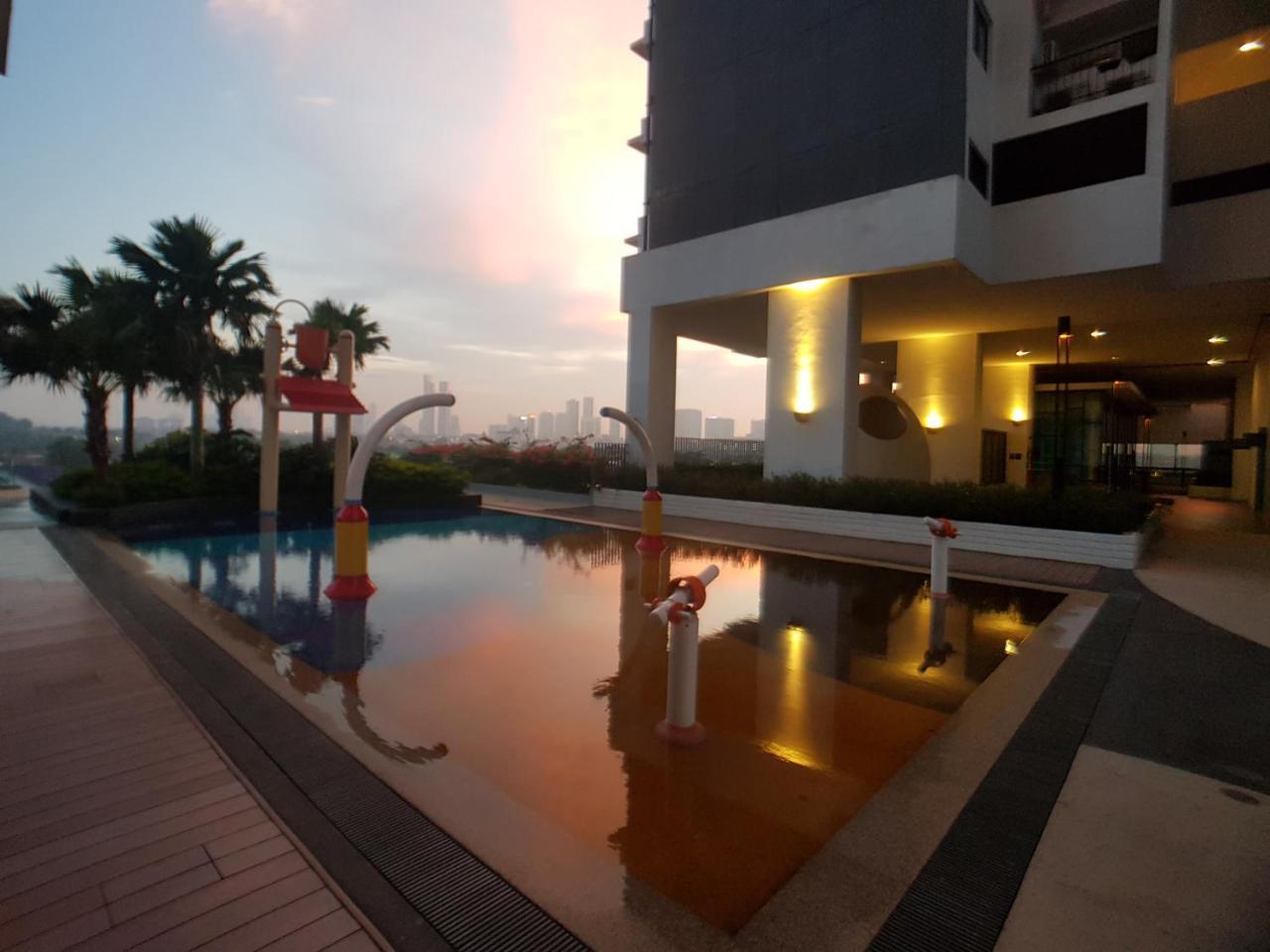 Southkey Mosaic By Cozystay Johor Bahru Exteriér fotografie
